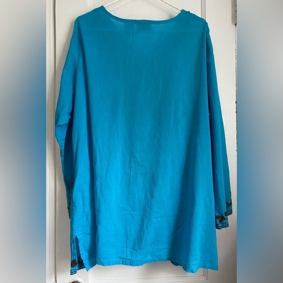 Veranéis Boho Embroidered V-Neck Long Sleeves Turquoise Pullover Tunic Size: 2X - Picture 3 of 10